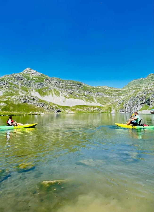 Kapetanovo Jezero Bungalov Bed & Breakfast Podgorica Ngoại thất bức ảnh